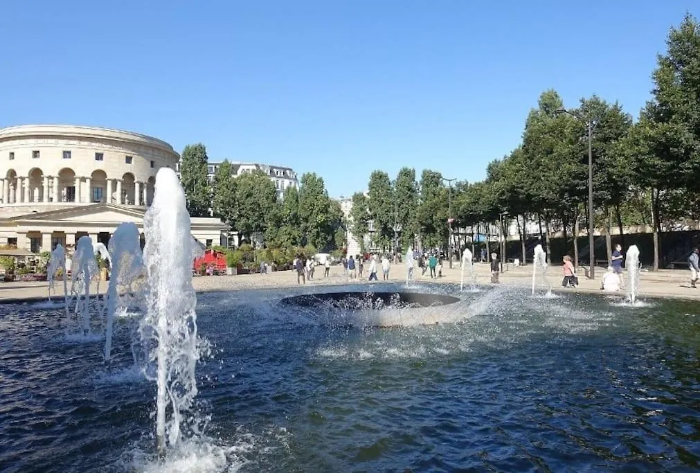 Facile D'Acces Et Entretenu Par Femme De Menage Paris Apartment